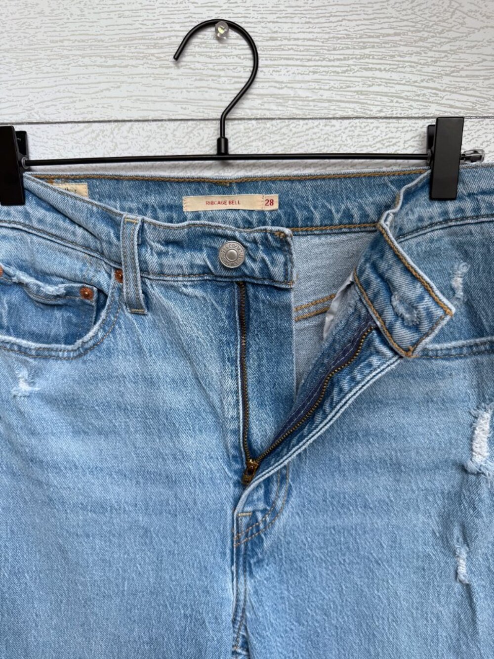 Levis Premium Ribcage Bell High Rise Flare Bell Bottom Jeans Light Wash Size 28 - Picture 5 of 11